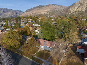 Drone / aerial view featuring a mountain view