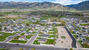 Bird's eye view featuring a mountain view