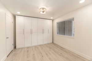 This flex room could be used as a 2nd bedroom, an office, or additional living space!