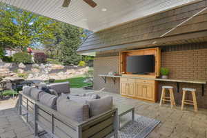 Outdoor living space