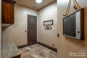 Mud room, door to garage