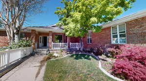 View of the entry of the home