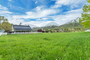 View of yard featuring a mountain view