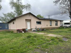 Lateral north view of the original house at the front of the lot building #1