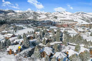 Photo 9 of 2025  CANYONS RESORTS DR #A1