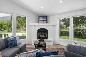 Great room/dining room off the kitchen