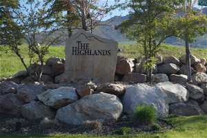 Highlands Monument