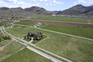 Bird's eye view featuring a rural view and a mountain view