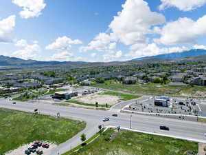 Bird's eye view with a mountain view