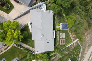 Bird's eye view of property