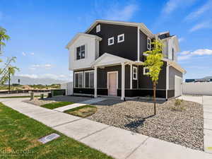 View of front of house featuring a garage