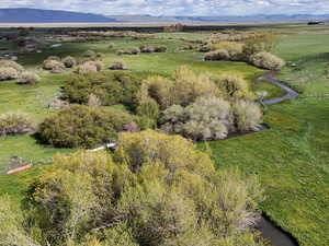 Bird's eye view featuring a mountain view