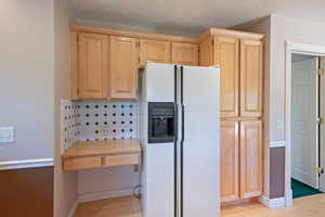 Refrigerator & Washer/Dryer included.