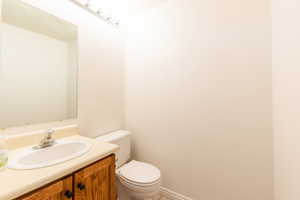 Photo 16 of 874  SCHNEITTER CIR #1