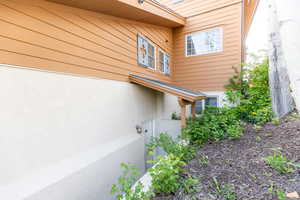 Photo 21 of 874  SCHNEITTER CIR #1