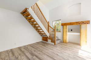 Photo 9 of 874  SCHNEITTER CIR #1