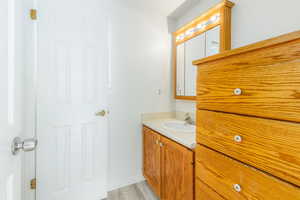 Photo 13 of 874  SCHNEITTER CIR #1