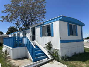 View of manufactured / mobile home