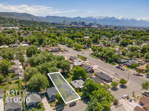 Bird's eye view with a mountain view