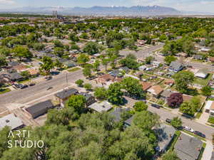 Drone / aerial view featuring a mountain view