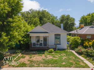 View of front of property featuring a porch