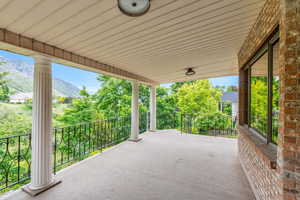 Outside deck space outside kitchen and dining