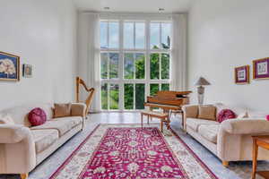 Grand living room with vaulted ceilings