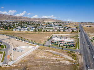 Drone / aerial view featuring a mountain view