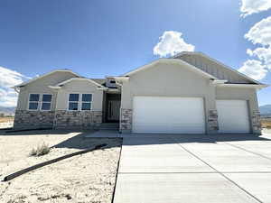 View of front of house featuring a garage