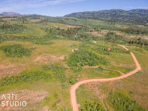 Bird's eye view with a mountain view