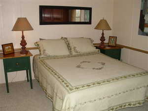 Front guest bedroom