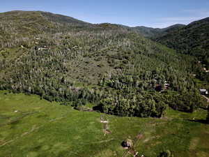 Bird's eye view with a mountain view