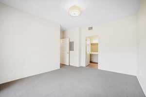 Primary bedroom with ensuite and walk-in closet