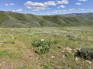 View of mountain feature