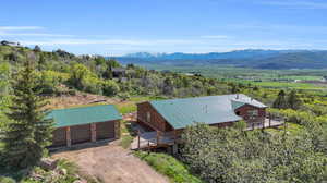 Bird's eye view featuring a mountain view