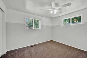 Bedroom with ceiling fan