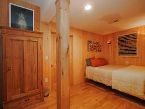 Basement apartment bedroom 2 with en suite bathroom