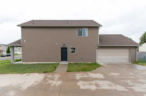 Oversized 2 car garage and driveway