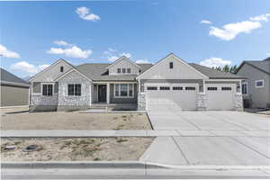 View of front of house featuring a garage