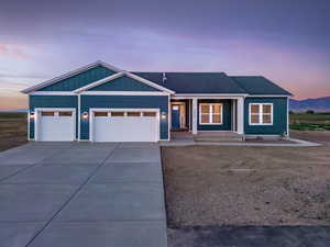 Photo 2 of 1076 N WINDFLOWER LN #125