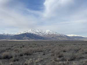 View of mountain feature