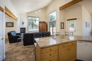 Photo 16 of 3686  SPANISH VALLEY DR #B1