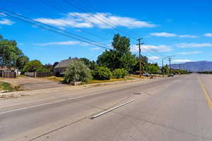 Access to backyard from Antelope