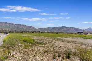 View of mountain feature