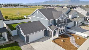 Drone / aerial view featuring a mountain view