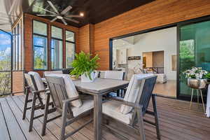 View of sunroom / solarium