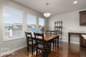 Dining room area in kitchen