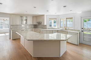 Taj Mahal countertops