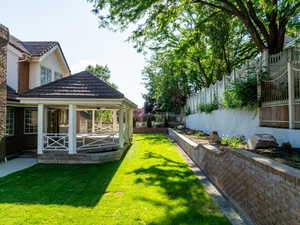 Beautiful backyard with privacy fence