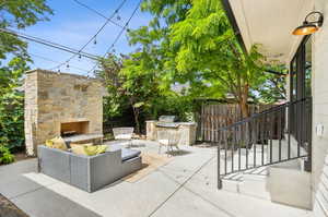 Wonderful back patio entertaining area